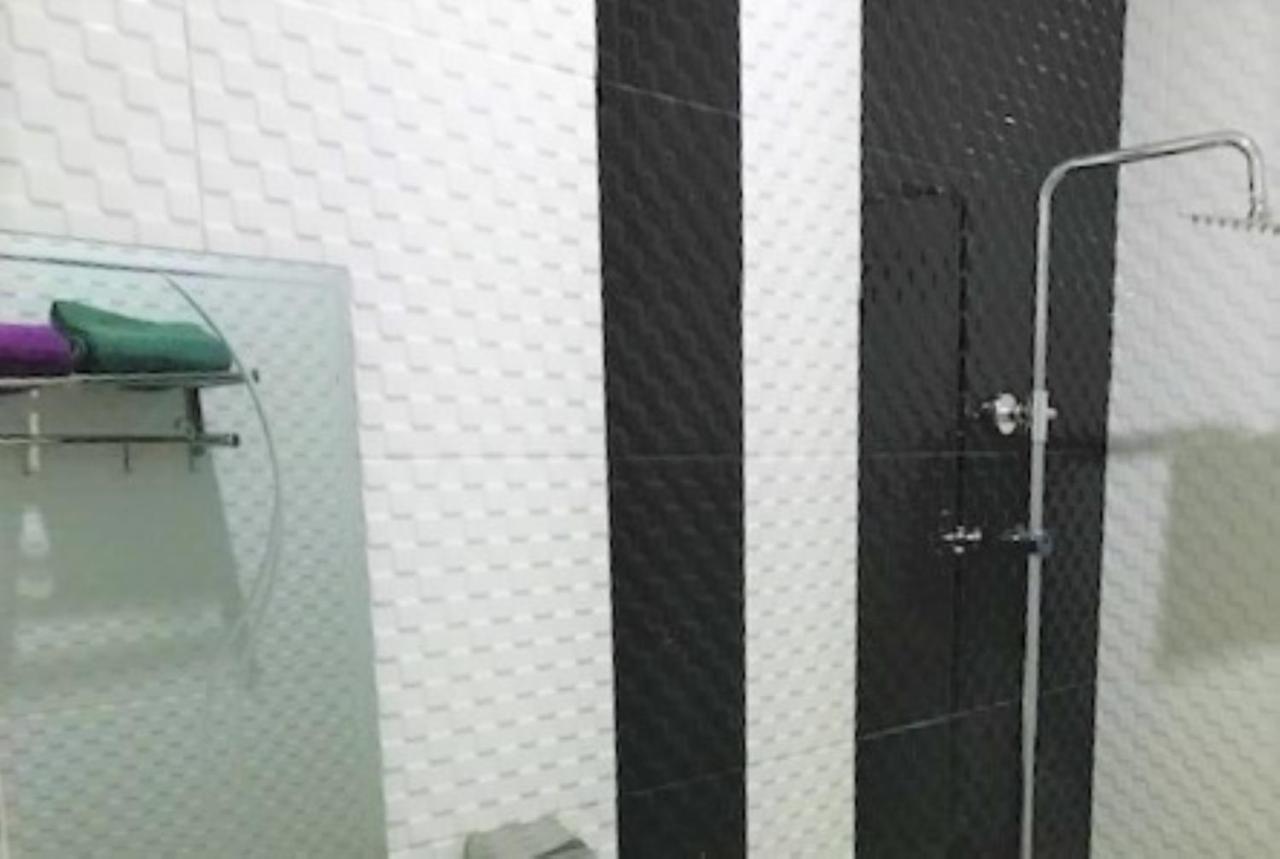 Hotel Segiri Samarinda Bagian luar foto